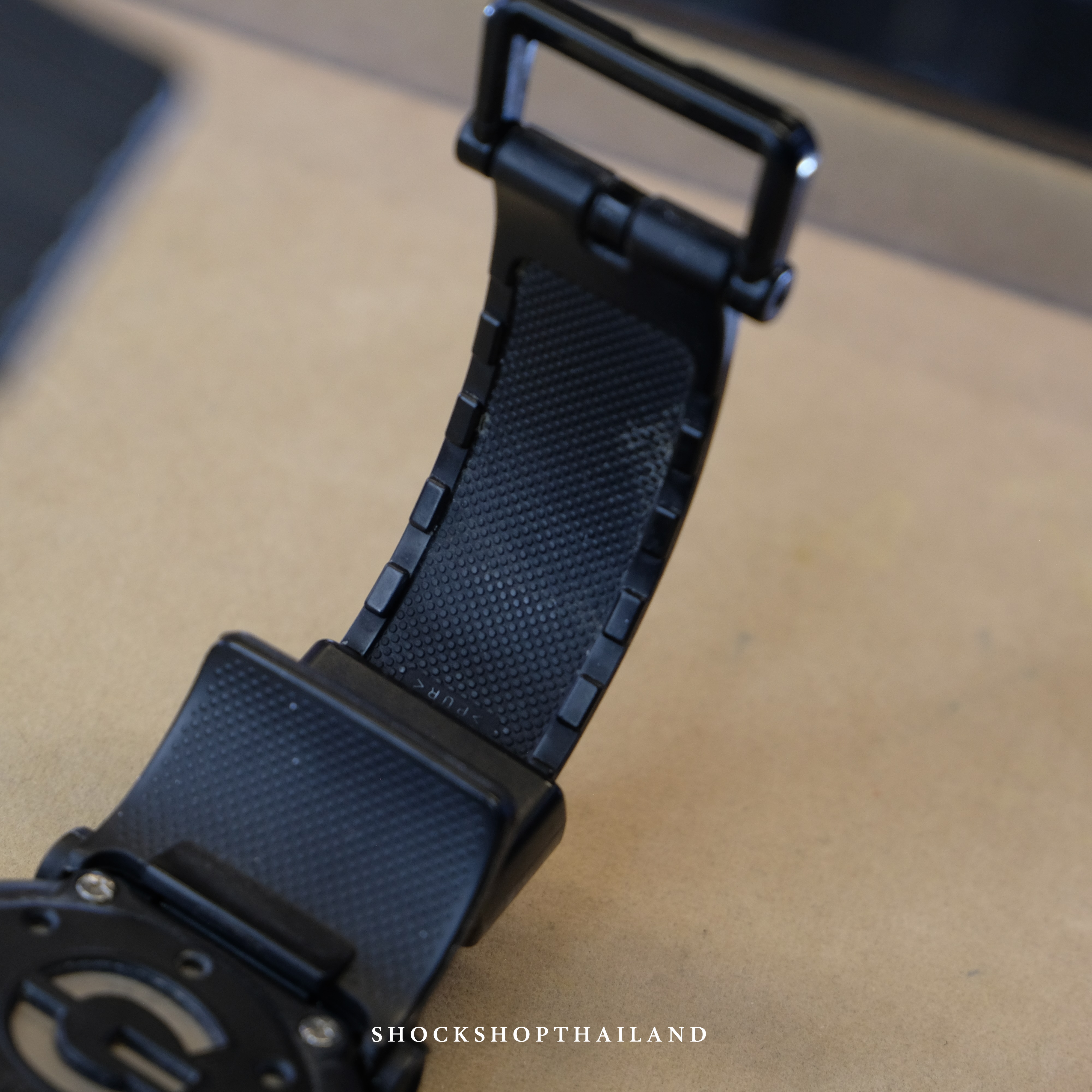 Casio G-Shock นาฬิกาผู้ชาย มือสอง ของแท้ รุ่น G-001BB-1 จีช็อค