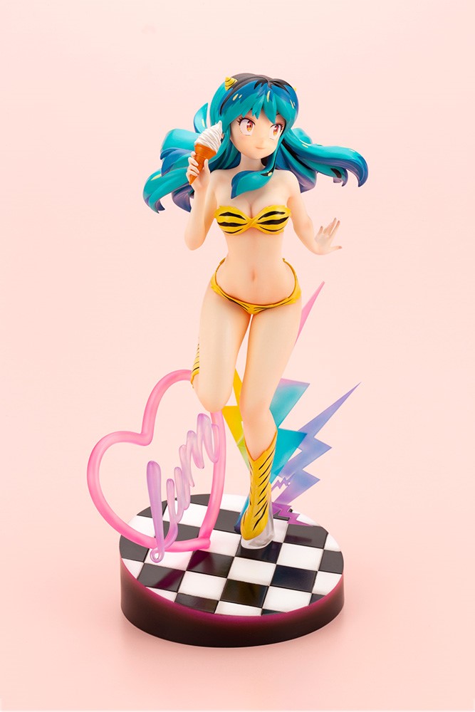 Lum ARTFX J