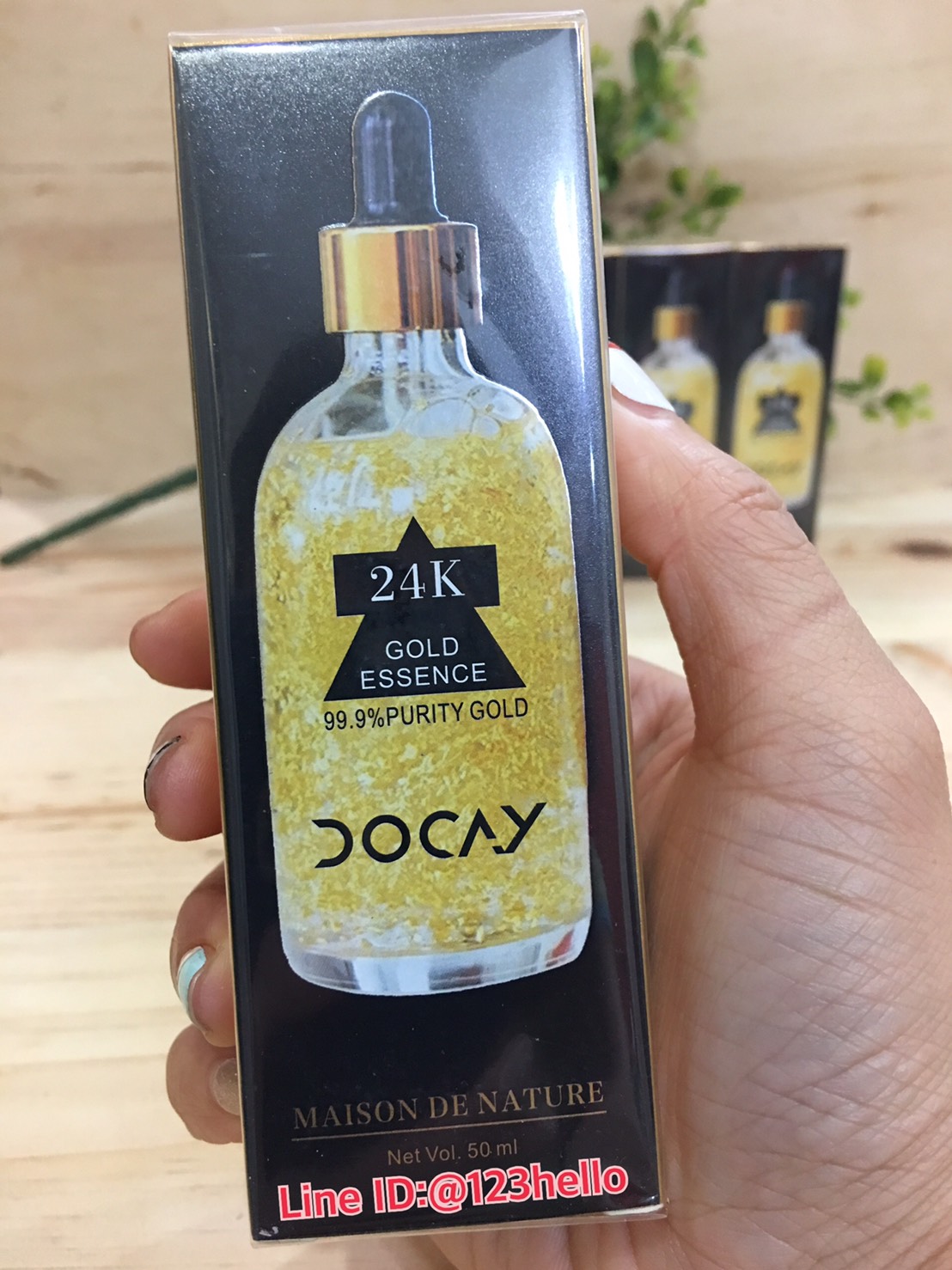 DOCAY 24K GOLD ESSENCE 99.9% PURITY GOLD ดูเคย์ 24K โกลด์ เอสเซนท์ 99.9% พูริตี้ โกลด์ 50 ml