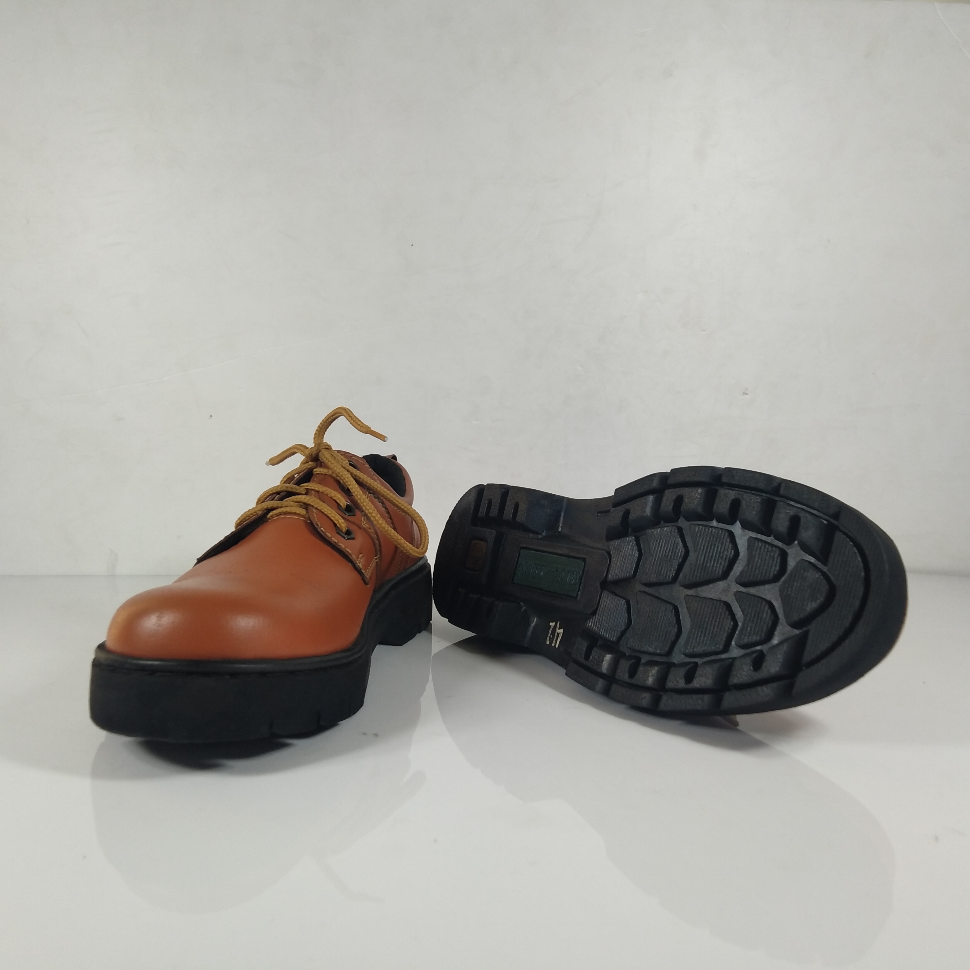 Safetyshoeรุ่นหุ้มส้น 254