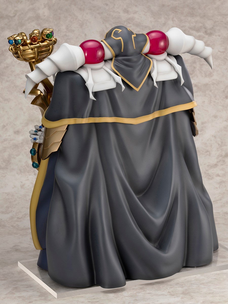 Ainz Ooal Gown