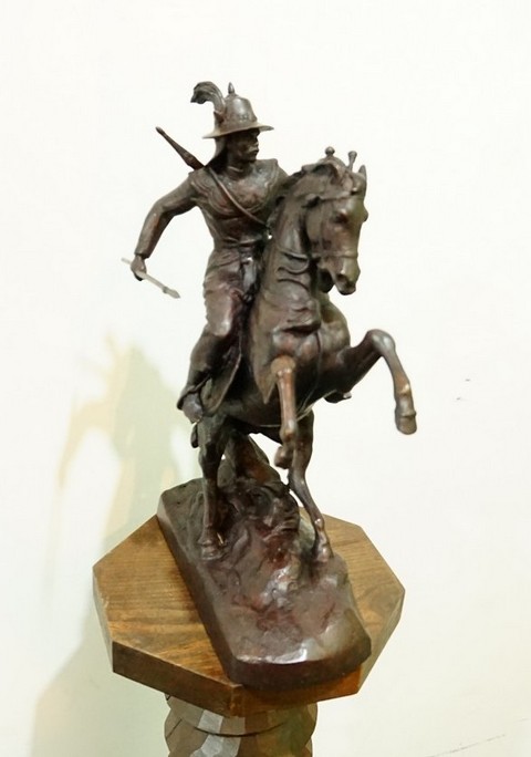 สมเด็จพระเจ้าตากสินมหาราช ทรงม้าศึก รูปหล่อทองเหลือง สูง40ซ.ม.