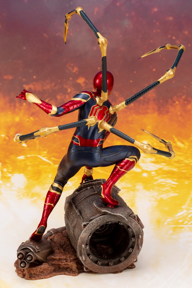 IRON SPIDER ARTFX