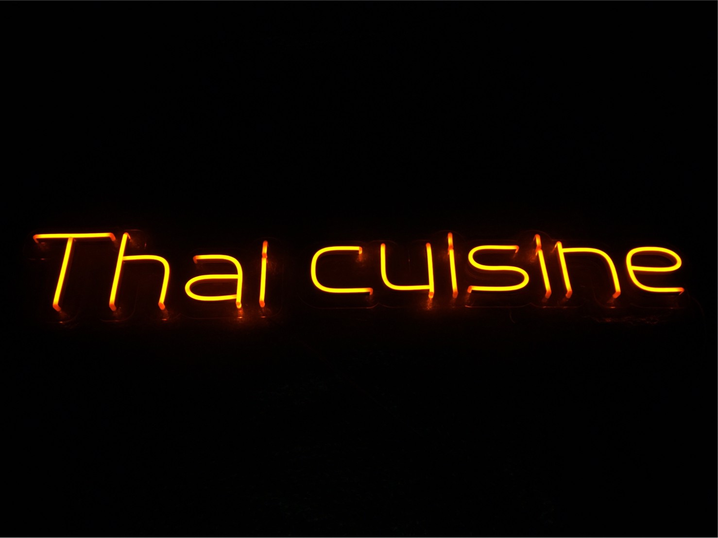ไฟนีออน เฟค