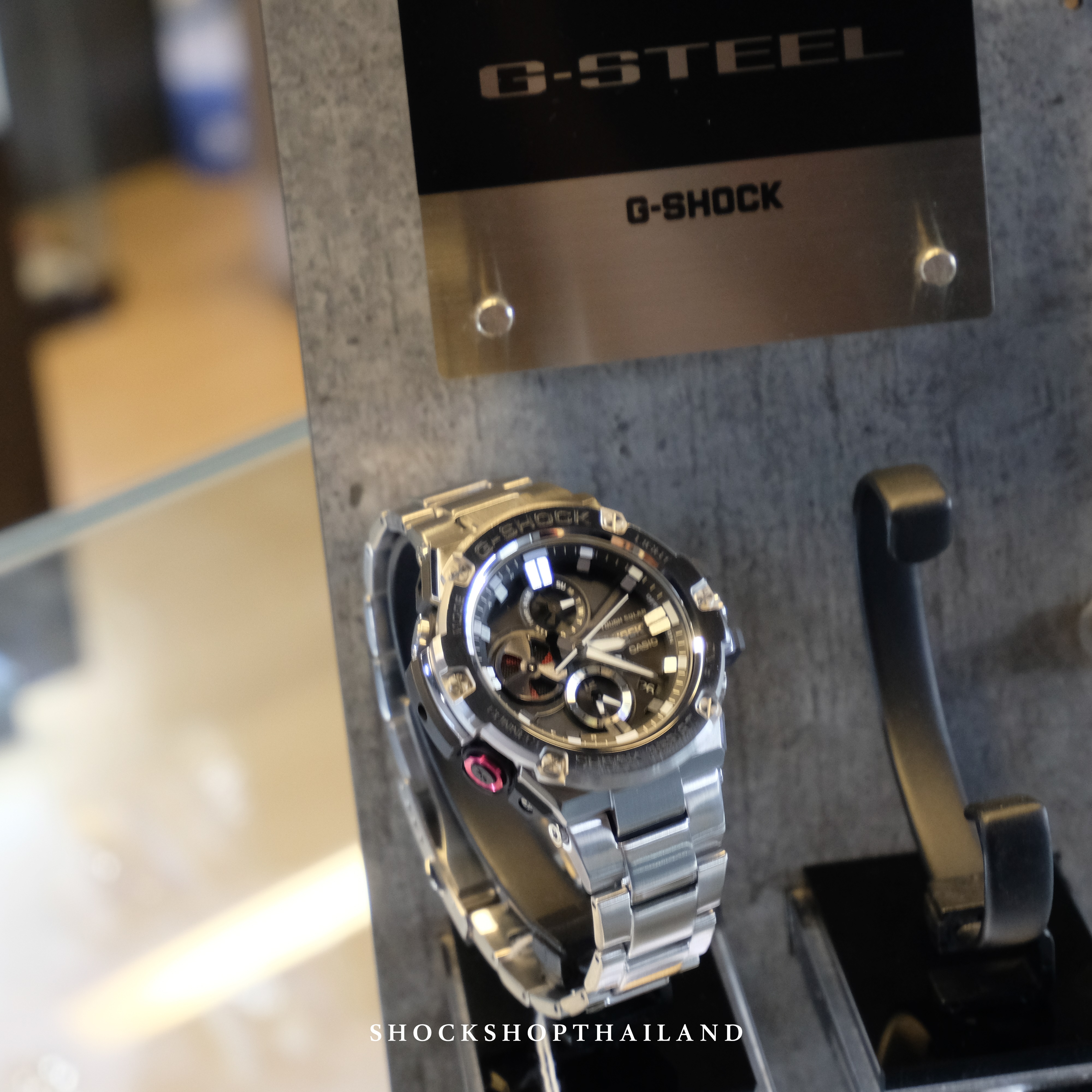 นาฬิกาผู้ชาย Casio G-Shock G-STEEL รุ่น GST-B100D-1A จีช็อค