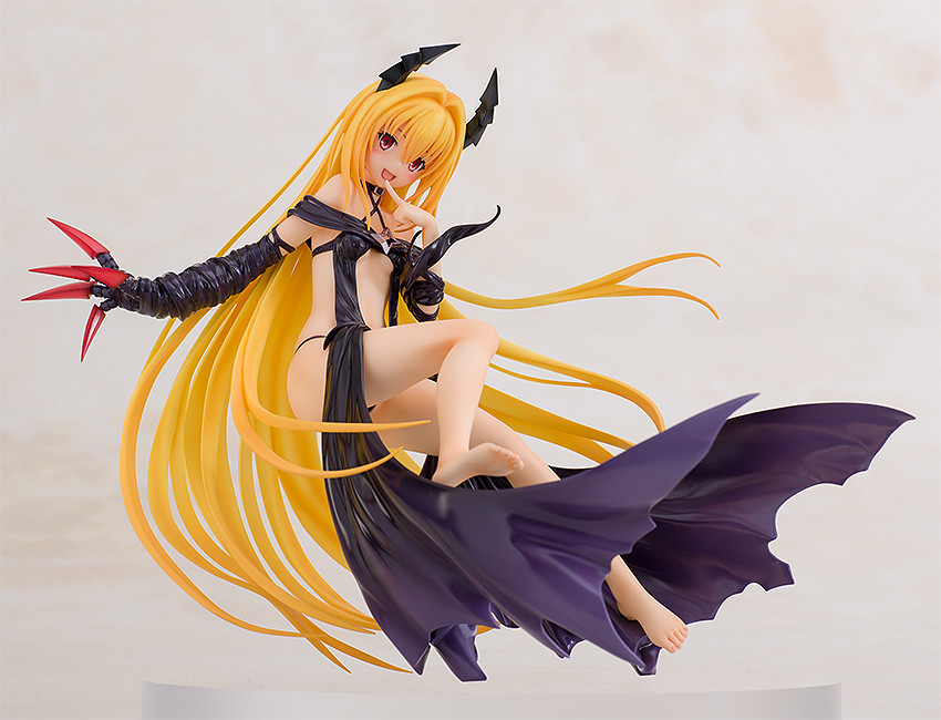 Golden Darkness -Trance of Darkness 1/8 AQUAMARINE