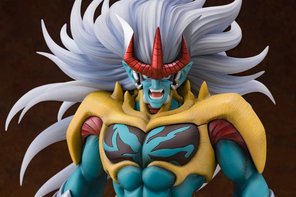 HADLAR ARTFX J