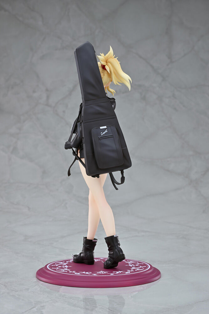 Mordred Saber of Red Glasses Model Ver.