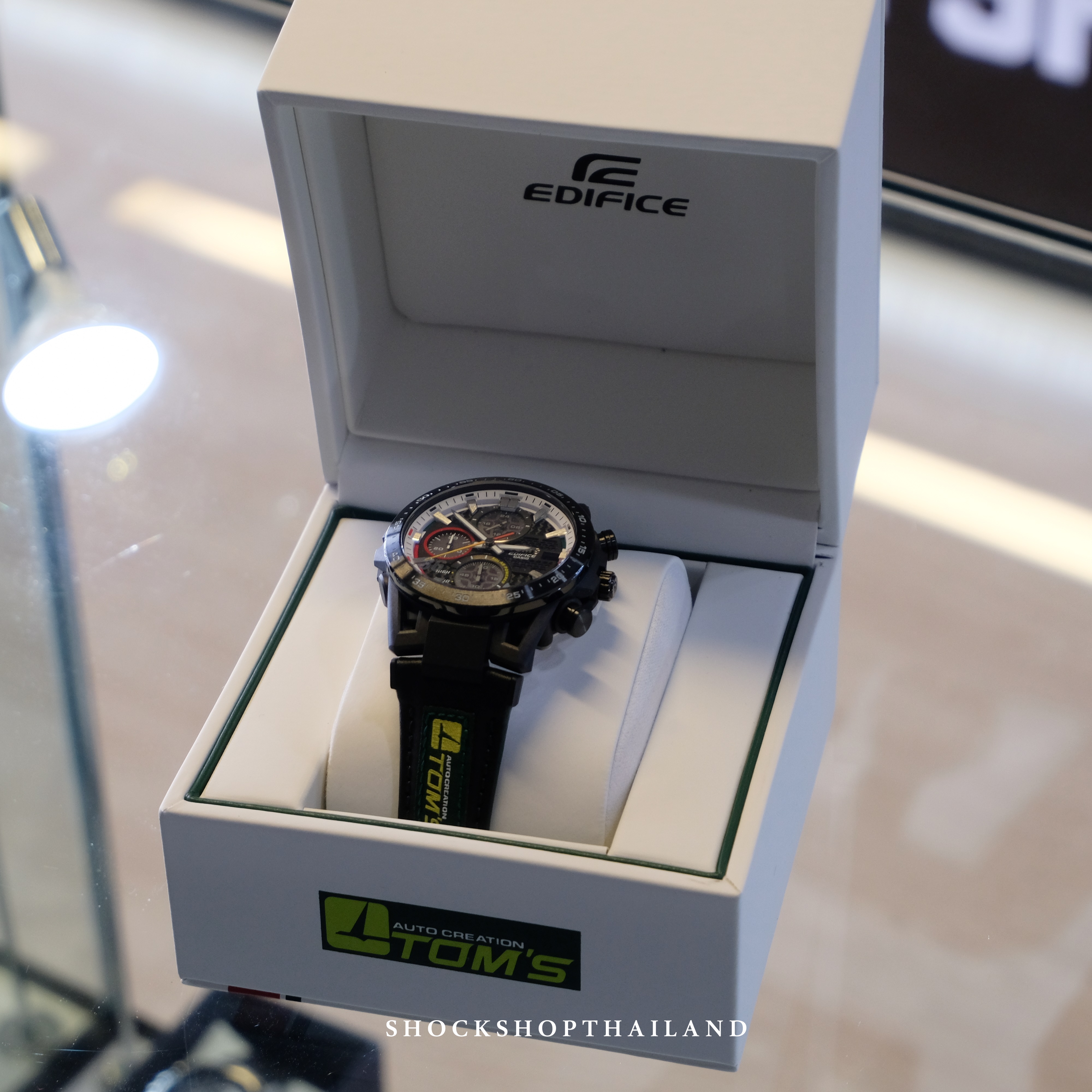 นาฬิกาผู้ชาย EDIFICE SOSPENSIONE รุ่น EFS-S641TMS-1A ฉลองครบรอบ 50 ปี ของ TOM’S
