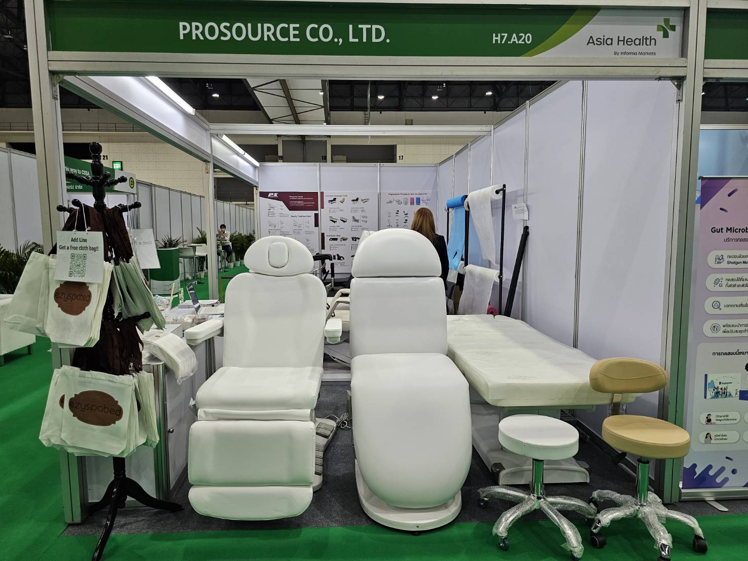 ออกบูธงงาน MED LAB ASIA 2023