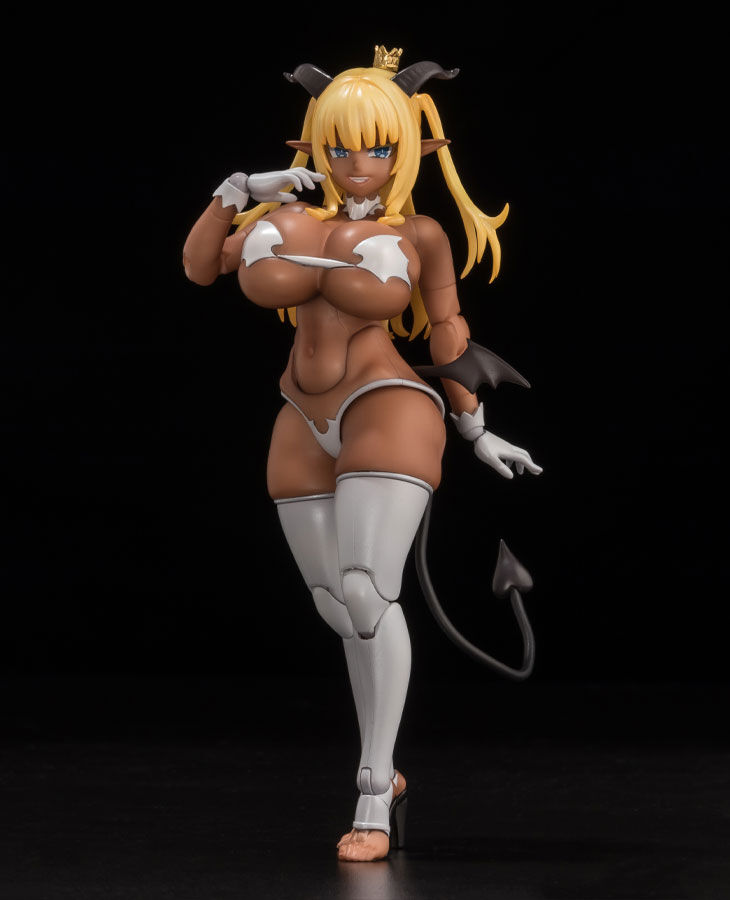Second Axe Succubus Queen Lisbeth Tanned ver.