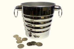 ถังเสกเหรียญ (Wonderful Coin Bucket / Tora)