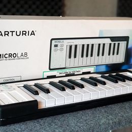 Arturia Microlab