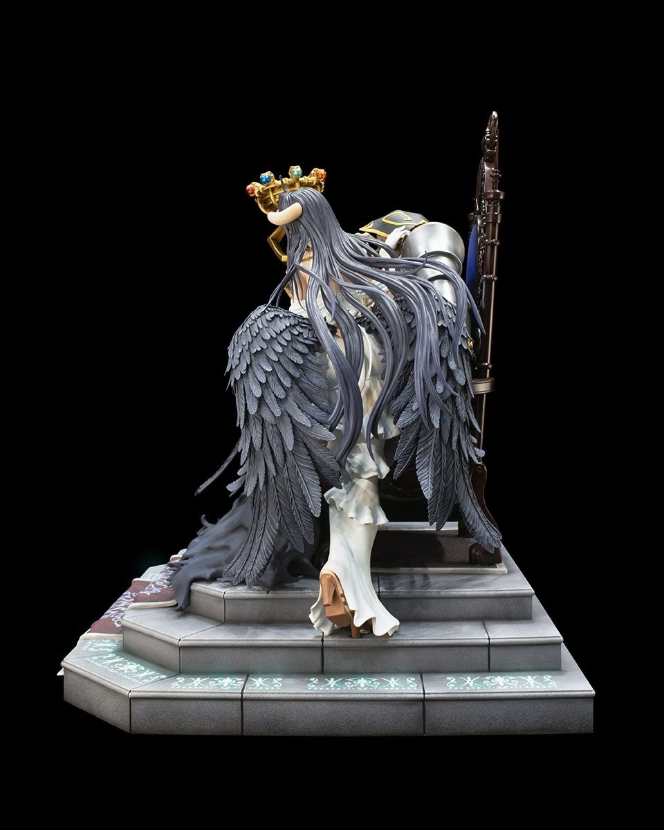 Ainz Ooal Gown & Albedo