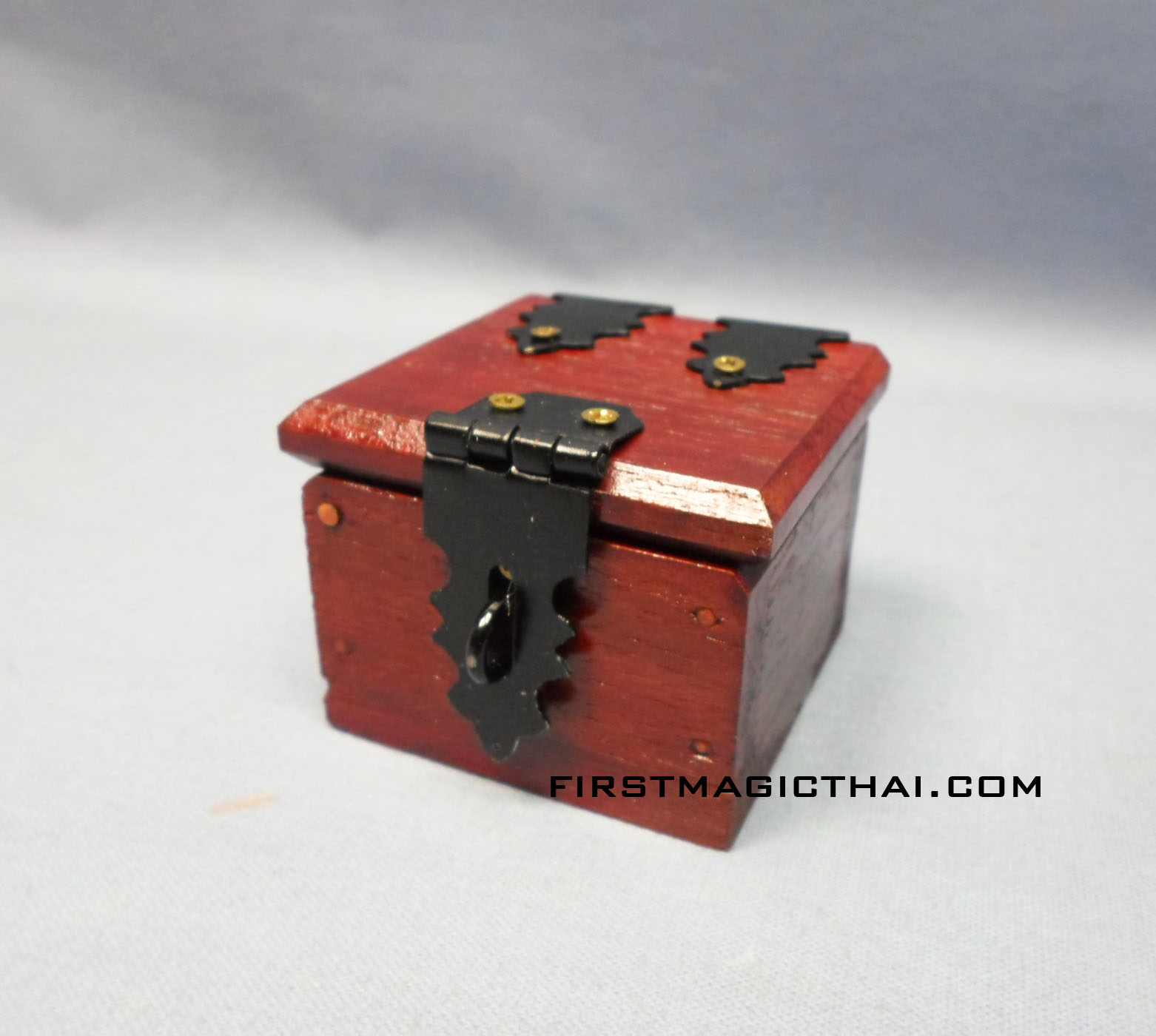 เสกของหายเข้าไปในกล่องไม้ ทำเหมือน Mikame / Quarter-Go Box