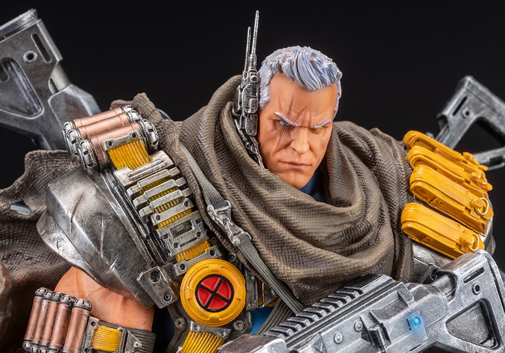 CABLE FINE ART STATUE SIGNATURE SERIES - Featuring the Kucharek Brothers Maple