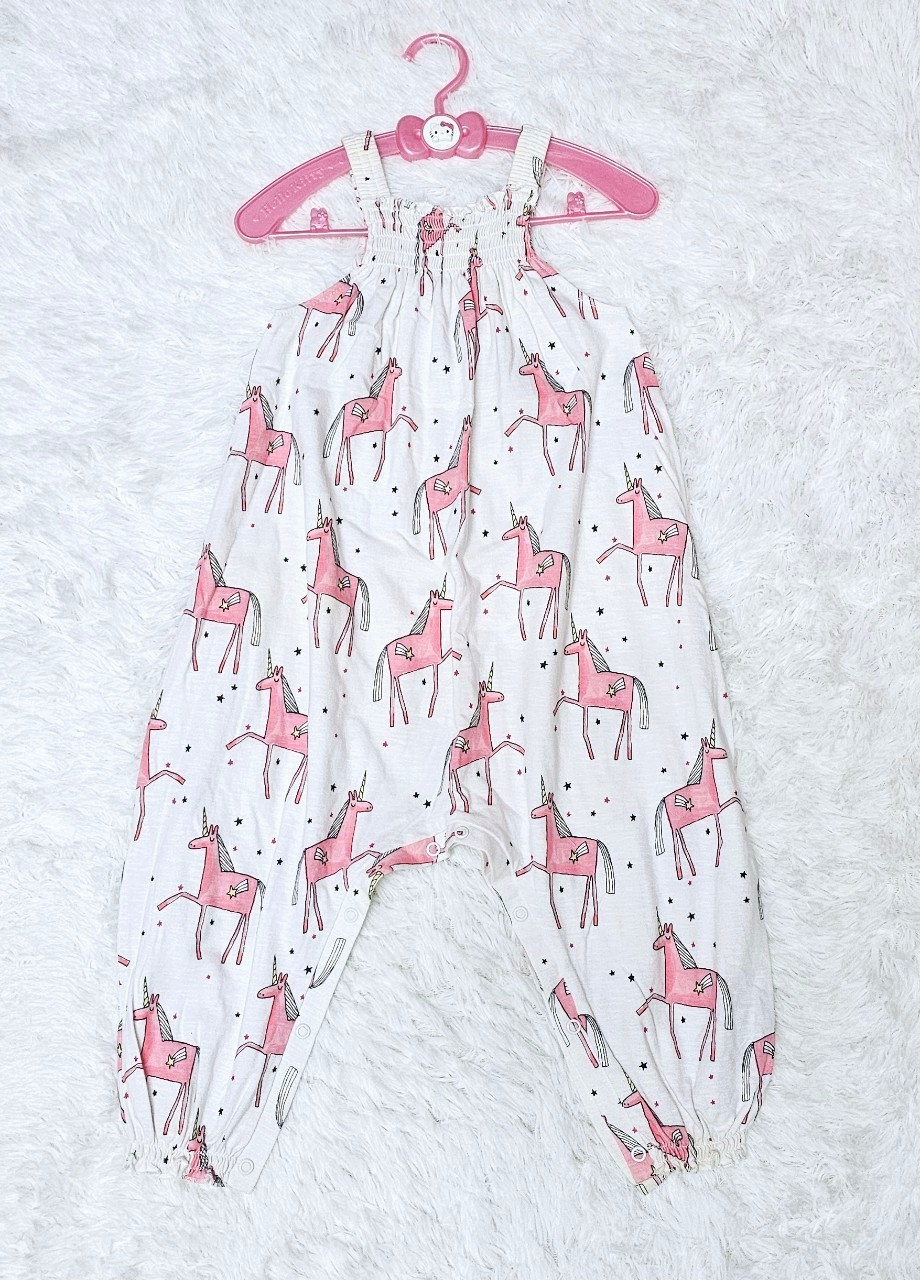 เอี๊ยม Next ไซส์ 1.5-2 ปี (เสื้อผ้านำเข้าจากอังกฤษ) มือสอง เหมือนใหม่ ไม่มีตำหนิ