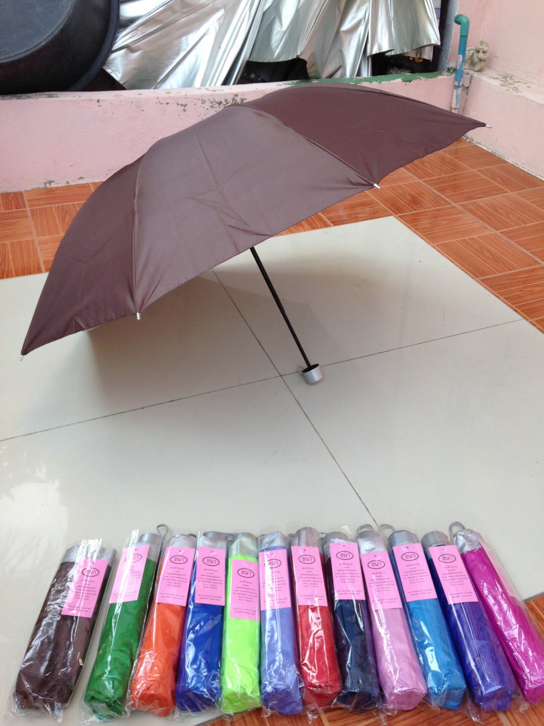 ร่มพับ3ตอนมียูวี8 ก้าน