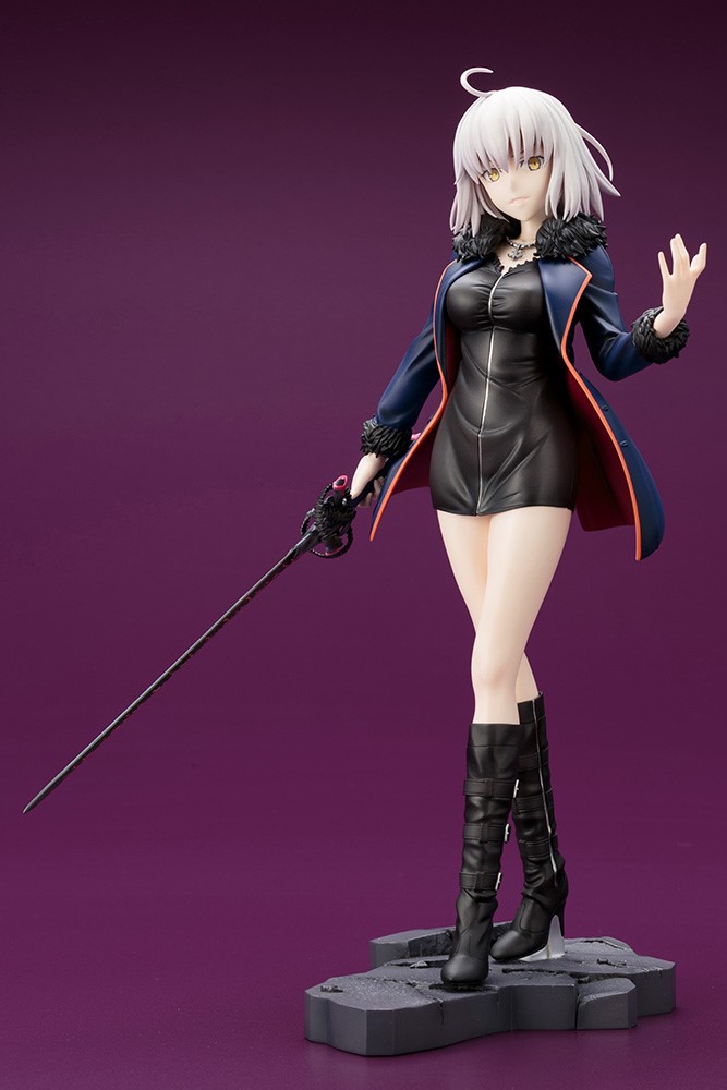 Avenger/Jeanne d'Arc Casual ver. (Re-run)