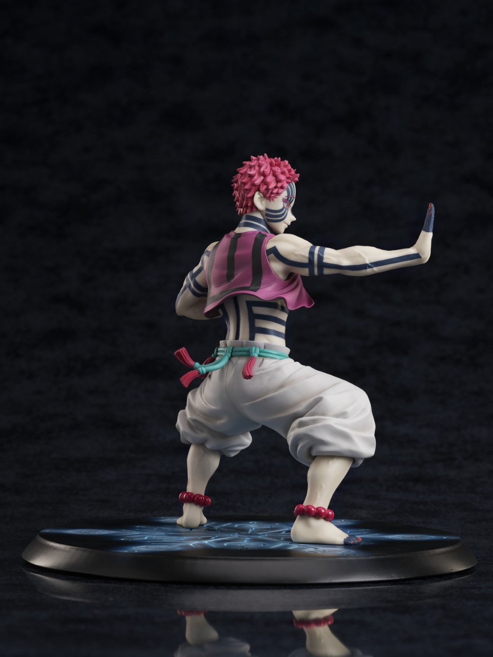 Demon Slayer Kimetsu no Yaiba - Akaza