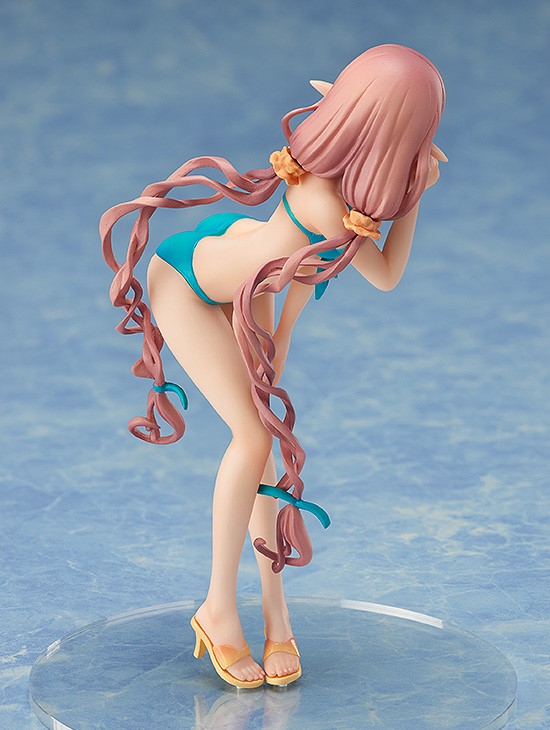 Rinna Mayfield: Swimsuit Ver