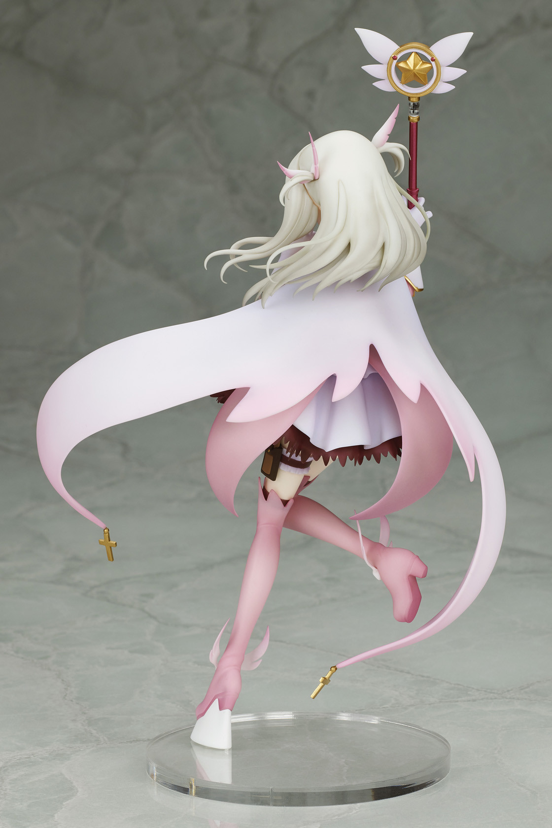 Illyasviel von Einzbern Magical Ruby