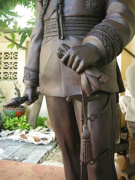 พระบรมรูป รัชกาลที่5 ประทับยืน ทรงพระมาลา 200ซ.ม.