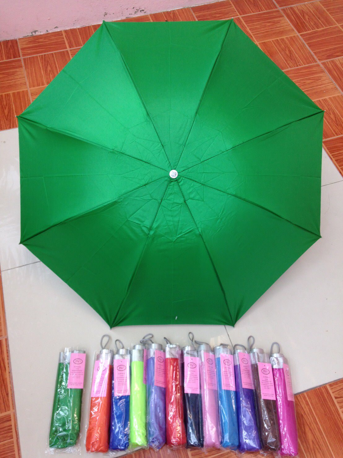 ร่มพับ3ตอนมียูวี8 ก้าน