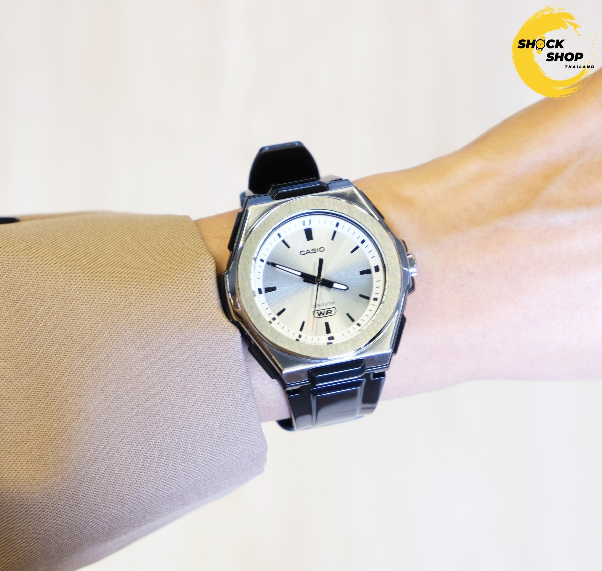 นาฬิกาข้อมือ Casio รุ่น LWA-300H-7E2V คาสิโอ