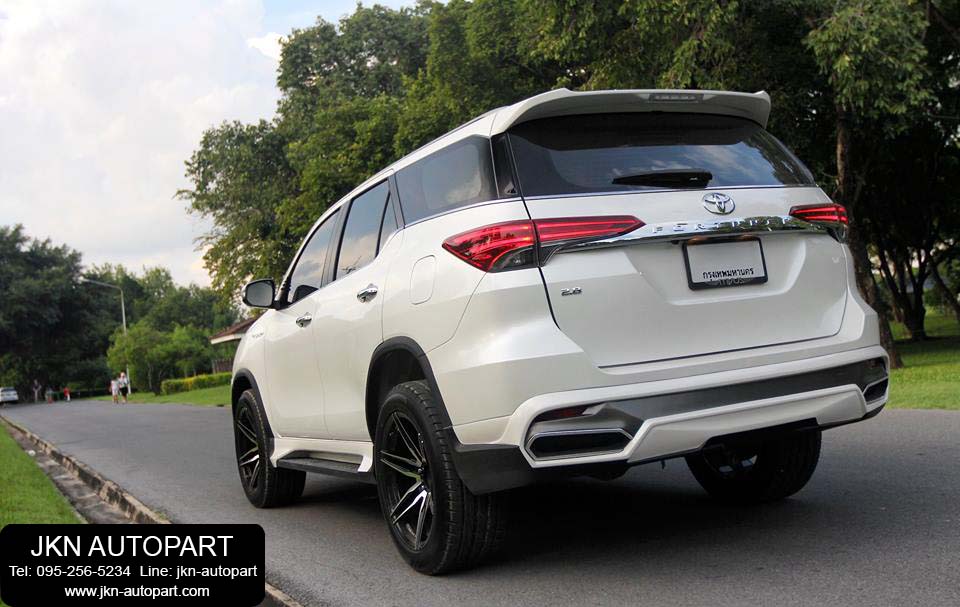 ชุดแต่ง Toyota Fortuner 2015 รุ่น Ativus