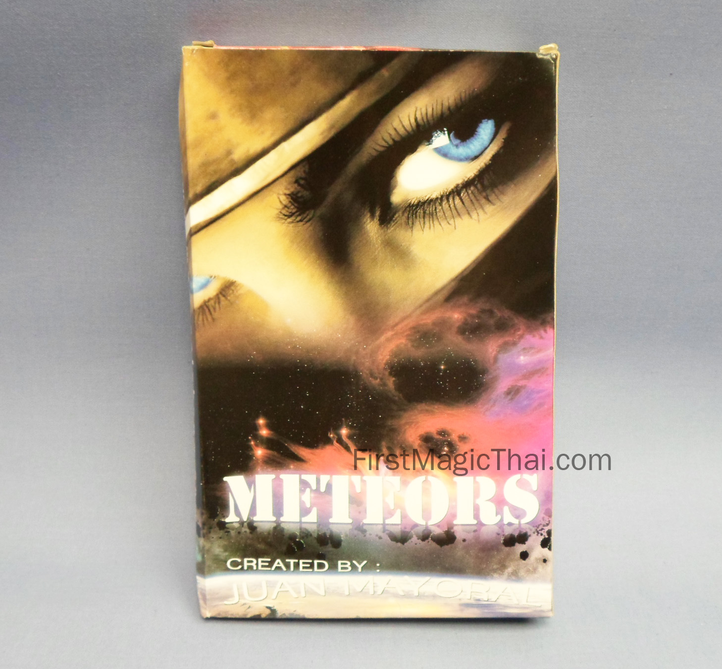 แสงไฟบนฝ่ามือ (Meteors)