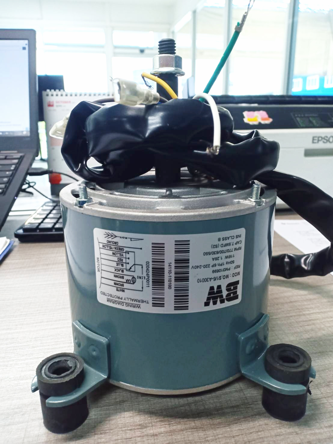 มอเตอร์คอยล์เย็น แอร์ฝังฝ้า 4 ทิศทาง TASAKI PM310699