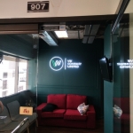 ป้ายไฟนีออน LED สีเขียว ติดบนอะคริลิคไดคัท - VW COMPANY LIMITED ติดตั้งป้ายศรีอยุธยา ซอย 12