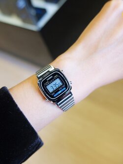 นาฬิกาผู้หญิง Casio รุ่น LA670WA-1D คาสิโอ