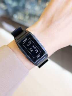 นาฬิกาผู้หญิง Casio รุ่น LF-10WH-1 คาสิโอ