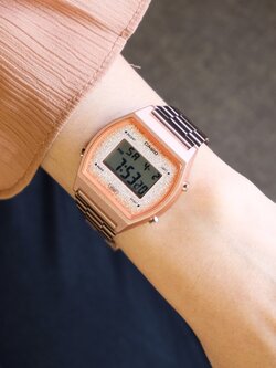 นาฬิกาผู้หญิง Casio รุ่น B640WCG-5D คาสิโอ