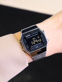 นาฬิกาข้อมือ Casio รุ่น A168WGG-1B คาสิโอ