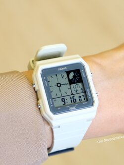 นาฬิกาข้อมือ Casio รุ่น LF-20W-8 คาสิโอ