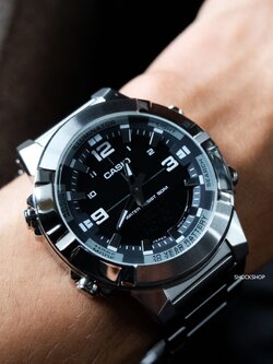 นาฬิกาผู้ชาย Casio รุ่น AMW-870D-1 คาสิโอ